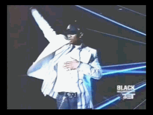 usher en plein clip !!!!