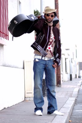 dicaprio mon type en tournage de ses clips ,graves tn album!!!