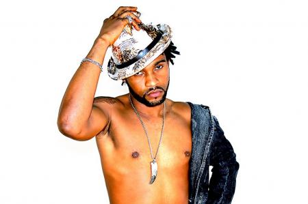 fally  mon type !!!!!  je te kiffe grave la merveille.